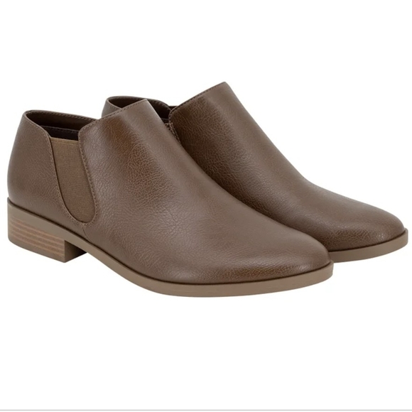 New Kensie‎ Women's Short Boots Brown Size 9 - Picture 2 of 5